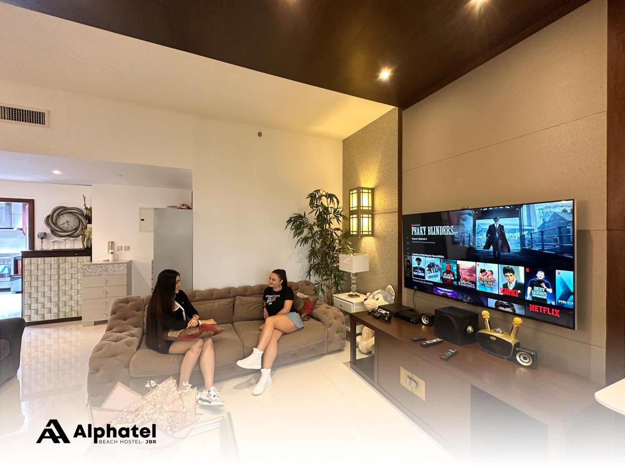 Alphatel Beach Hostel Jbr Ντουμπάι Εξωτερικό φωτογραφία